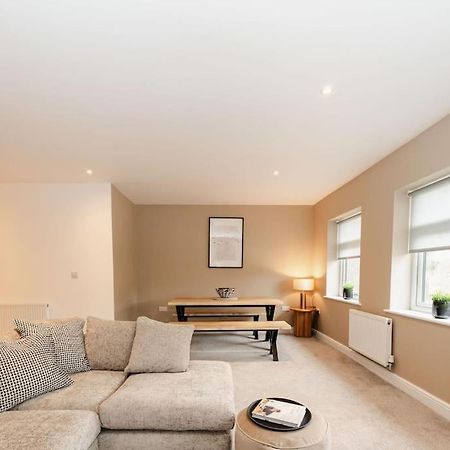 Boutique Apartment - Mazerystays Exley Εξωτερικό φωτογραφία