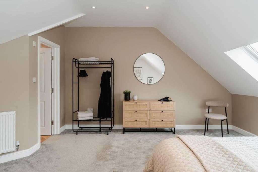 Boutique Apartment - Mazerystays Exley Εξωτερικό φωτογραφία
