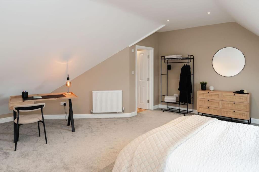 Boutique Apartment - Mazerystays Exley Εξωτερικό φωτογραφία
