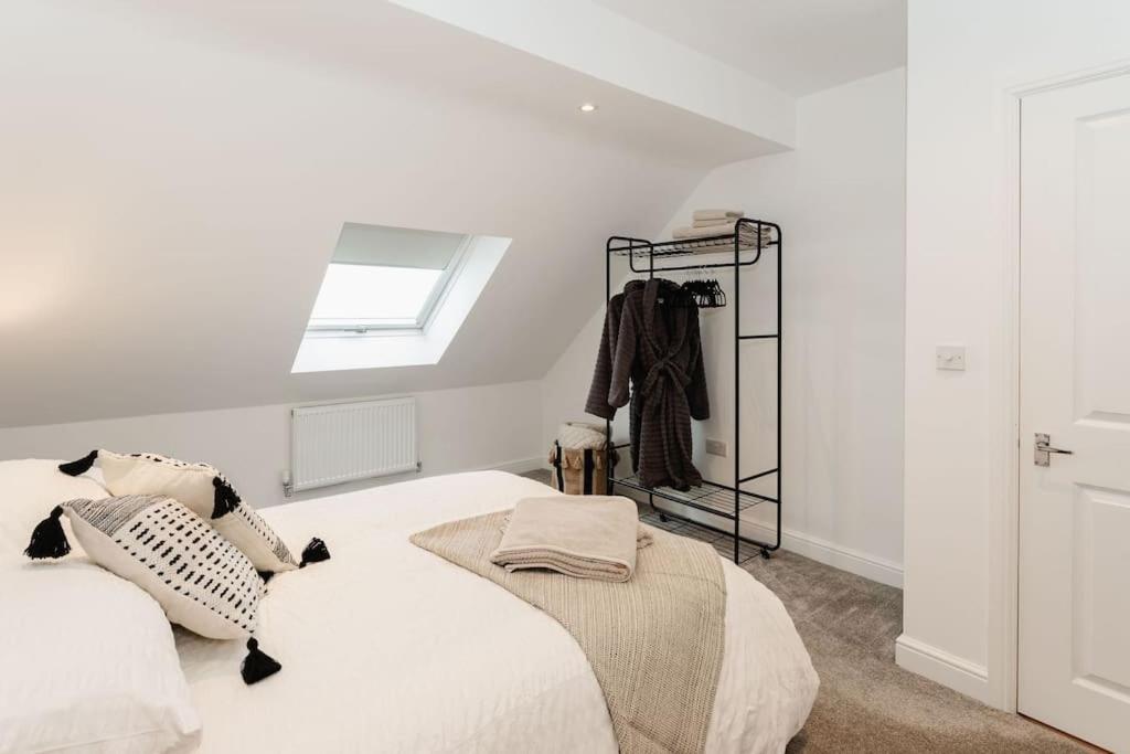 Boutique Apartment - Mazerystays Exley Εξωτερικό φωτογραφία